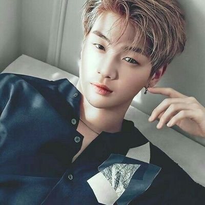 danyoungiee's profile picture. THIS SERVES AS THE FBACK ACC. OF @mingyuddaddy GO CHECK HER PROFILE AND BE MUTUALS WITH HER 😉