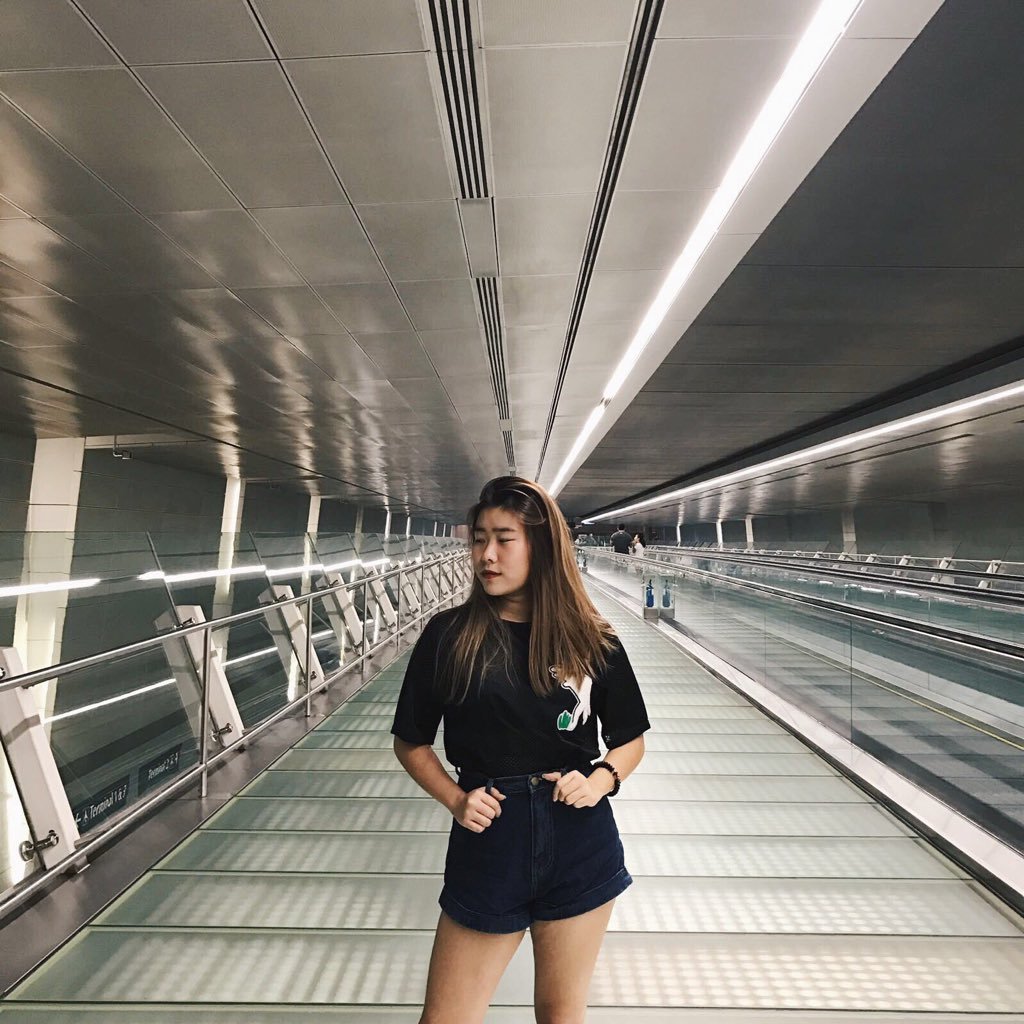 WeeJiaQi's profile picture. never let them see that they get to you.