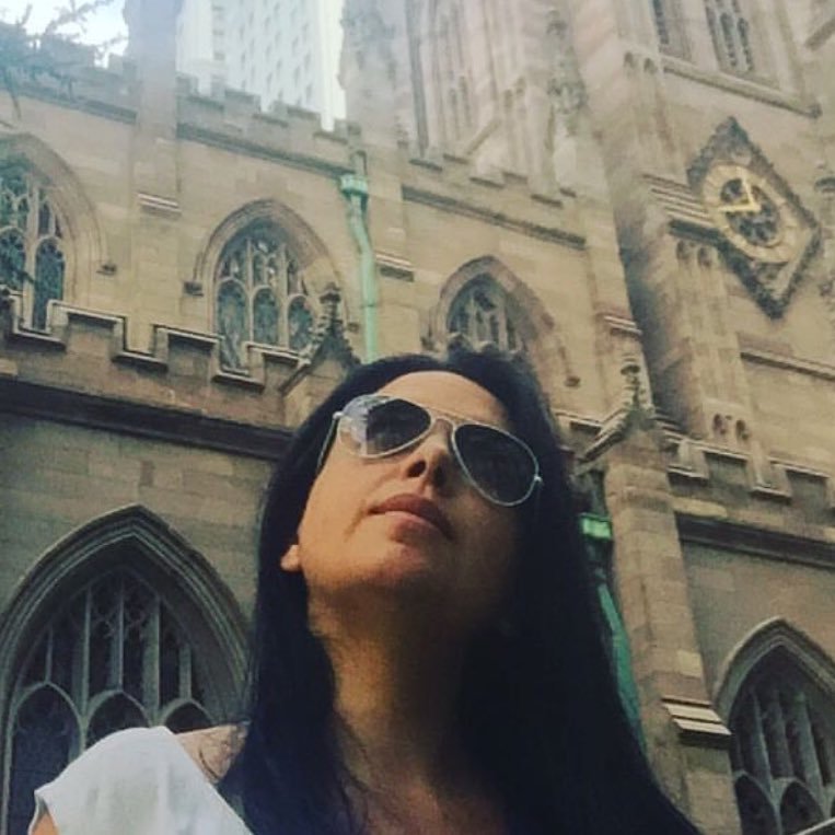 LalyYork's profile picture. From Argentina (probably Jupiter) writer / blogger x 3 💫🧠 🎸 #ADHD #HSP. Find me at my blog and all OTHER platforms (not here) ✌🏻