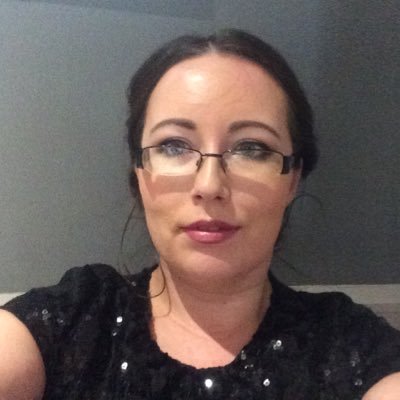 I am a nurse and cervical cancer survivor. I'm an avid reader, I have my own blog where I review books with a romance theme.