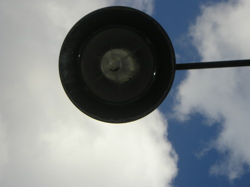 aozorabeers's profile picture. 時々詩を投稿します。
薄く長い目でお願いします。