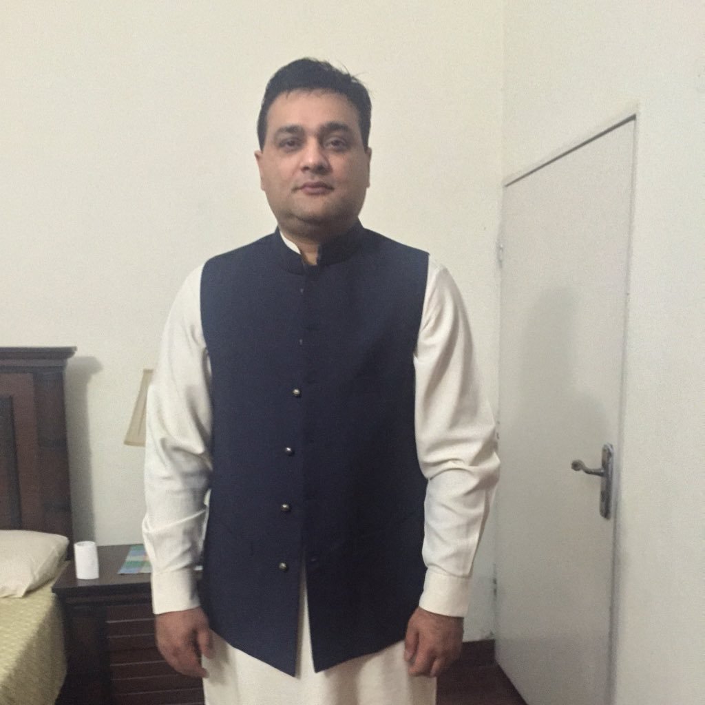 saabkaramatali's profile picture. Business and politics