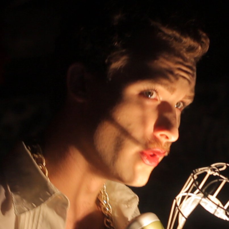 kvesche's profile picture. Bésé — @kvesche (ig)