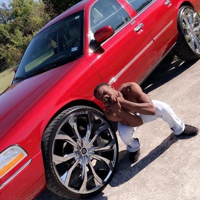 acting , and making music (WILGANG)
@wg_gbaby :IG , WILLIE PARKER :FB