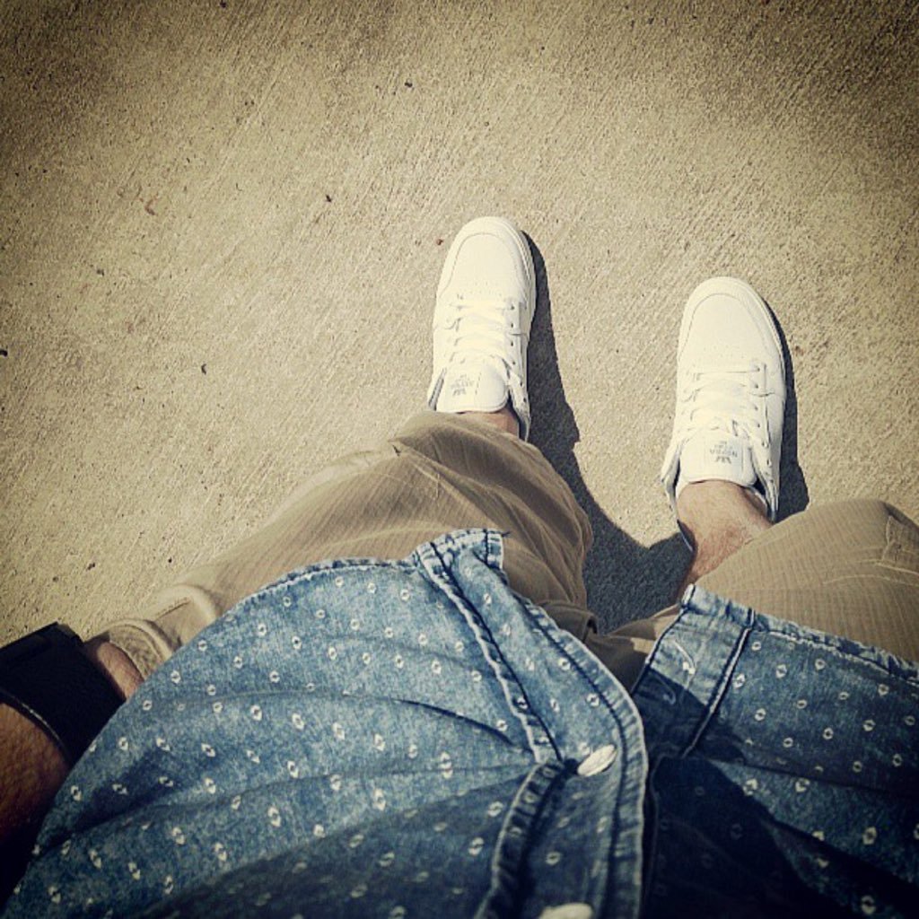 le_vrai_aki's profile picture. Je vis près d'un bois, j'aime pas la tomate et je me lève tôt.