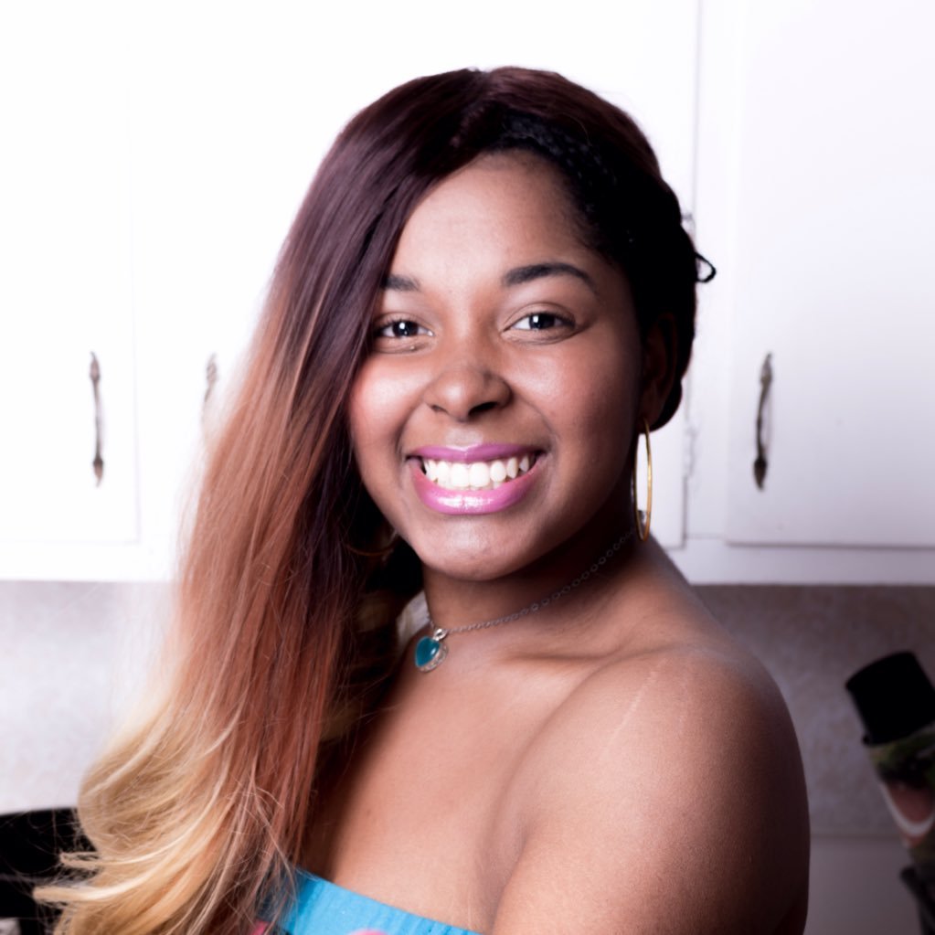 carmeliousrhds's profile picture. Artist & Anime lover , writer  & much more