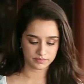 ShraddhaKSource's profile picture. Your unlimited source of News, movie updates, pics and more related to @ShraddhaKapoor. Stay tuned for lots of updates and pics of SK