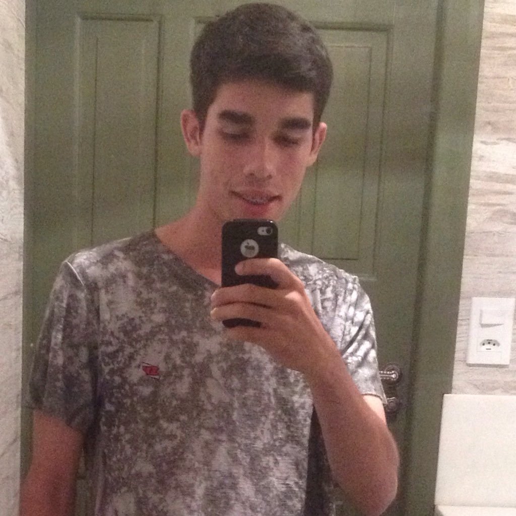 Leandro073corde's profile picture. 