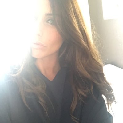 luna_malis's profile picture. Culture Lecture Sports Presse culturelle Émissions d'information