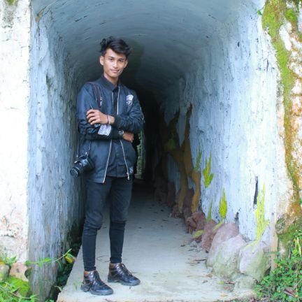 I like music hardcore, I live in Medan, My idola 'Gania Alianda' , My boy arifrifa'i 💟