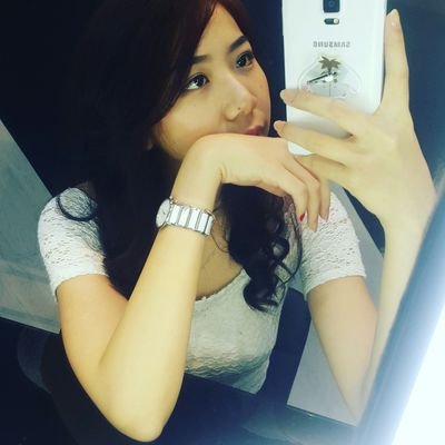 deeandrachen's profile picture. I don't wanna sit still look pretty💋