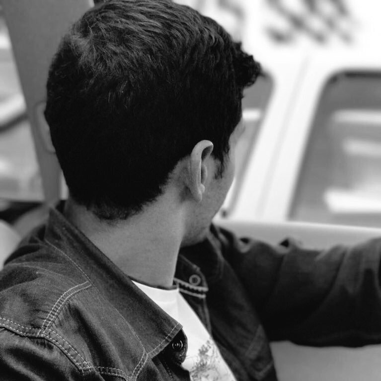 ceyranci_'s profile picture. Yüzüne güleni değil kalpten seveni tanı. 🇹🇷