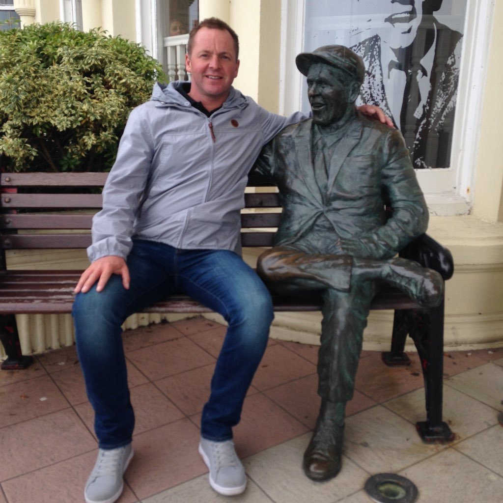 Andrewroofer's profile picture. 