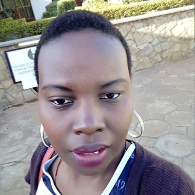 halayi's profile picture. I expect only the best.