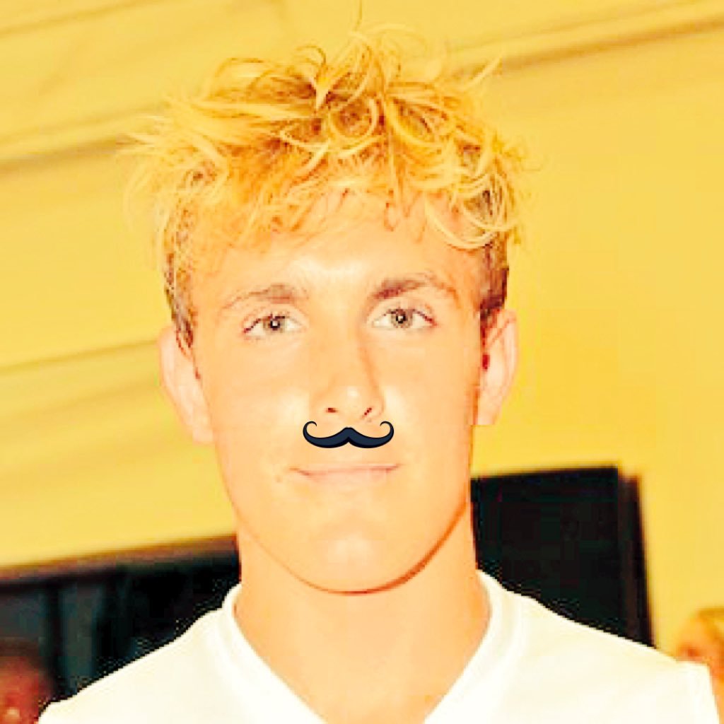 disneyflow360's profile picture. Twitter God and cod fan I'm a great memr