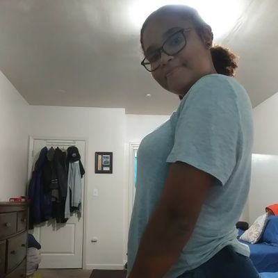 Vicky_Finesse's profile picture. Chapter 14📘8th Grader 📒 Taken💍Dont hit me up.