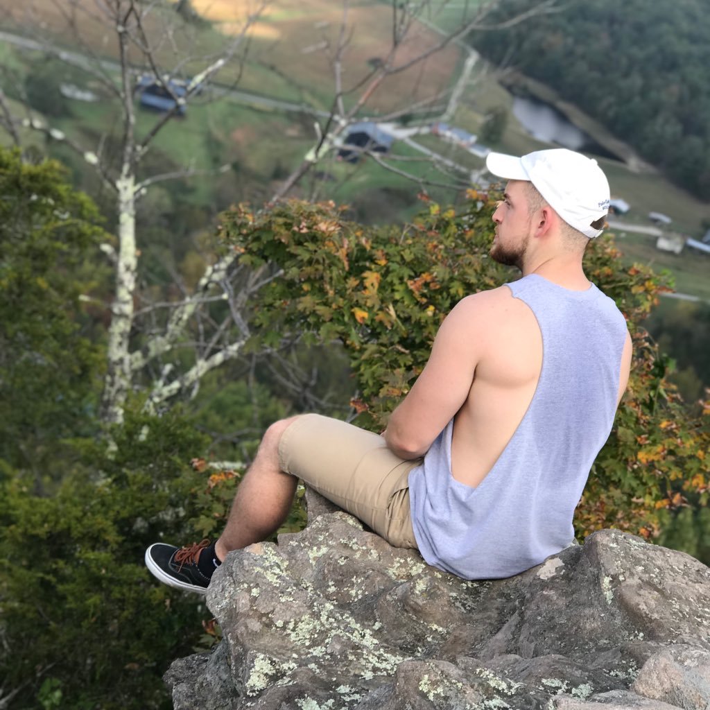 Benji1116's profile picture. 