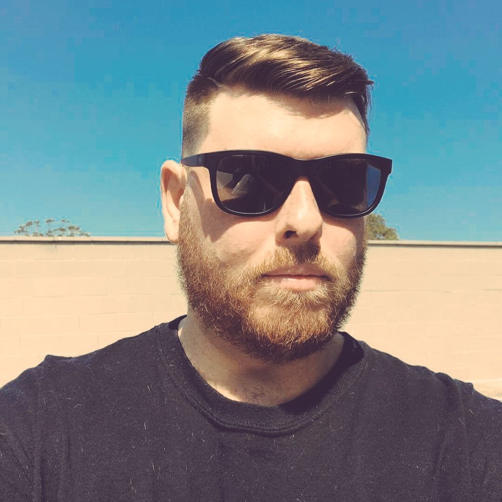 Newcastle Knights, Indy Colts and SA Spurs fanatic, sci fi, sports, gamer, WWE, core-kid, wannabe movie reviewer and entertainment fan, friends and family