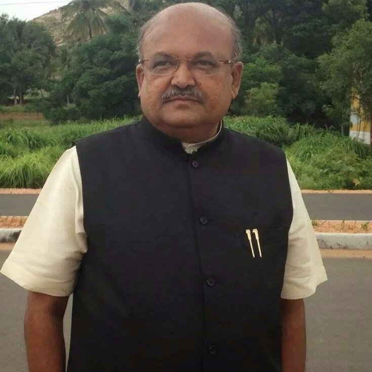 Chairman-Karnataka state guarantee schemes Implimentation authority
Vice President ||Ex minister || Ex MLC || always working for voice less people