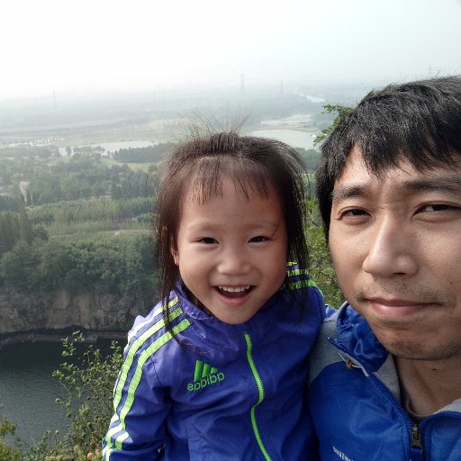 FenggangWang's profile picture. 