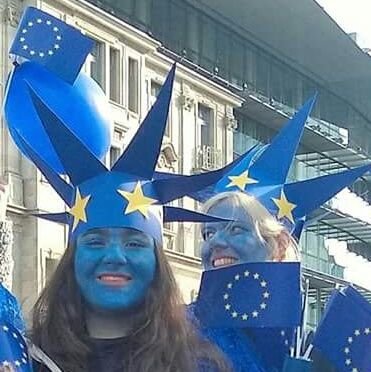 Connecting citizens for a united #Europe!  #FBPE #futureofeurope #weareeurope #pulseofeurope #whyeurope #iameuropean #waton #piueuropa #enmarche #stopbrexit