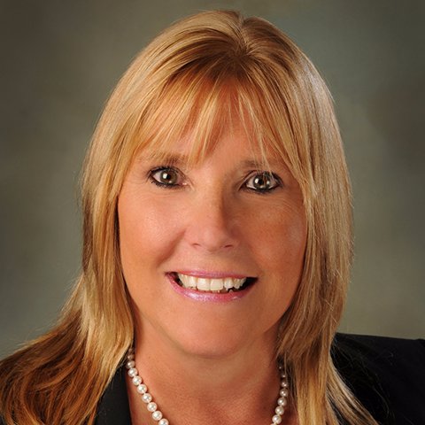 Real Estate Salesperson,
Signature Premier Properties. Real Estate pro who enjoys boating. Board of Directors, Vets Helping Heroes.