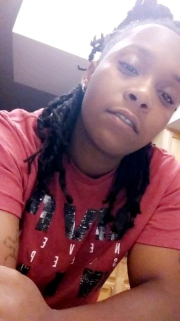 He_IsA_She's profile picture. ✌⛽