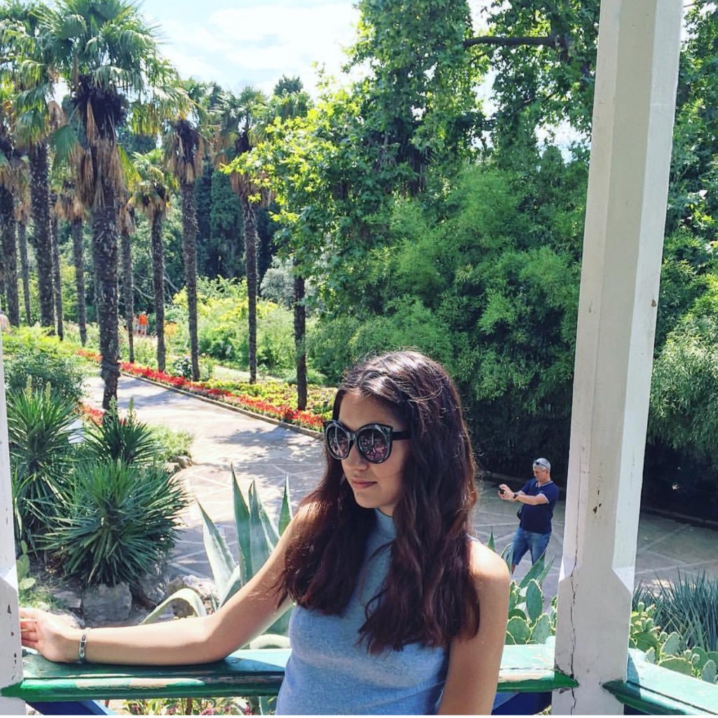 Men sizni xotinimga tegizishga ruxsat beraman