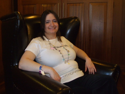 Entrepreneur, Blogger, MLM, Money Making Programs, Internet Marketer, Mom, Aspiring Diner Owner, Direct Sales, love all things Internet :)