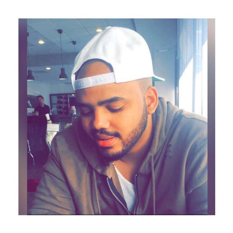 Mr_Barroso94's profile picture. Working hard to accomplish my goals.