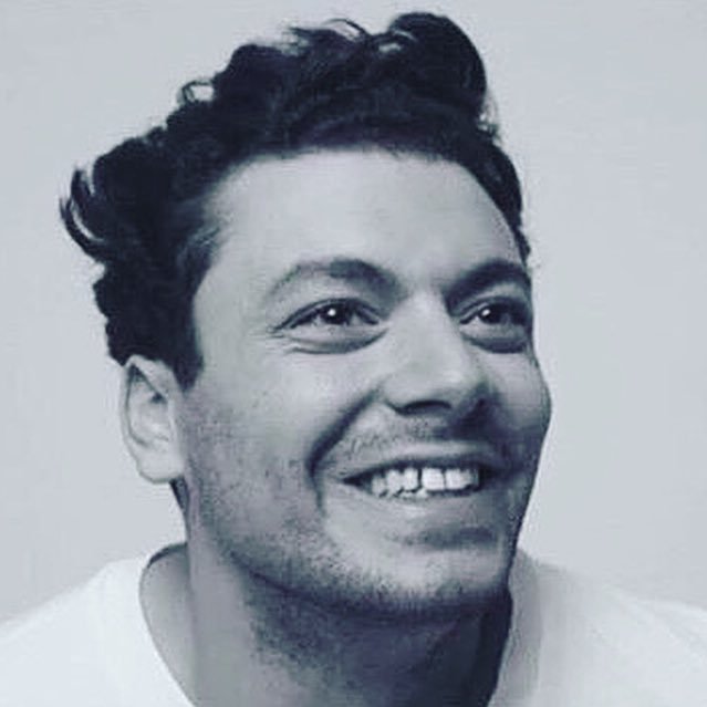 La source officielle sur le jeune humoriste et acteur, Kev Adams! En tournée pour son nouveau spectacle “Sois 10 ans” des décembre 2018