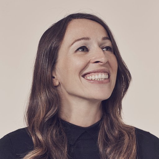 lisasmosarski's profile picture. Editor-in-Chief, Stylist Magazine