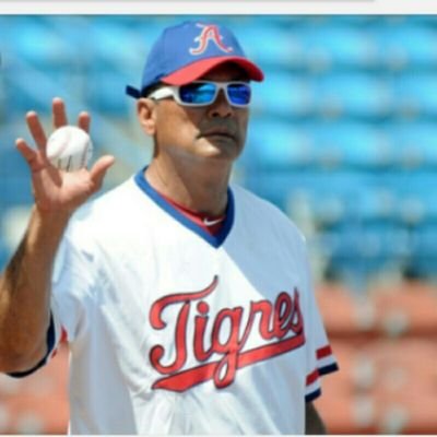 Fake/Parodia. Creo en las cábalas y en los dioses del beisbol. Único manager con rango militar. #KeepBunt #PorElTriSubCampeonato