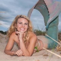 Mitten Mermaid(@MittenMermaid) 's Twitter Profile Photo