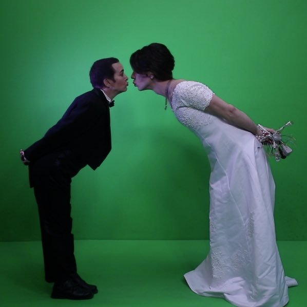 Elettroband's profile picture. Elettrodomestico is a 2 piece band made up of songwriter/musicians Jane Wiedlin and Pietro Straccia.