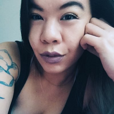 peoniesandfoxes's profile picture. london in the streets, glasgow in the sheets ✨ @artistsofcolour