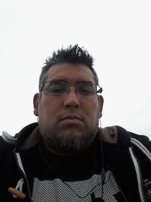 AlvGut34's profile picture. Quiero vivir la vida lo mejor posible y con el tiempo mejorar todo