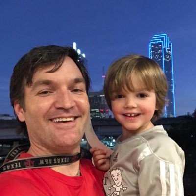 Full Time Educator
Lifetime Learner
Husband, Father, Brother, Friend
Competitive, Sports Nut
Photography