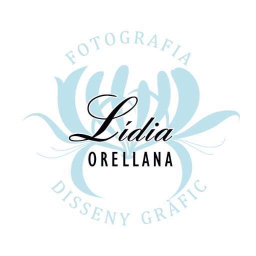 Profesional con más de 18 años de experiencia en el mundo de la fotografía y del diseño gráfico. Gran capacidad creativa y compromiso profesional.