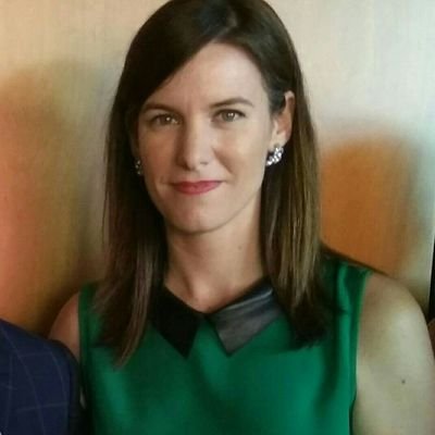 Ayudando a personas emprendedoras a construir su propio negocio y cumplir sus sueños.
