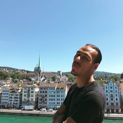 realph's profile picture. Design Engineer @ravelinhq. Video games too.