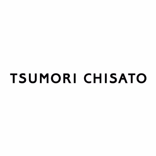 TSUMORI CHISATOは、デザイナー津森千里が 好きなもの、興味のある事を、自由な発想で素直に 表現したブランドです。  ガーリィでセクシー、大人のためのファンタジーが あふれる、ハッピーなテイストを提案していきます。  公式オンラインショップ≫https://t.co/YSG7i9nrYS