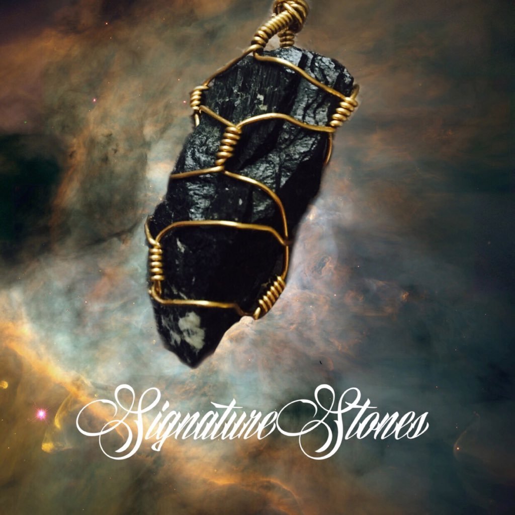 signaturestonez's profile picture. 