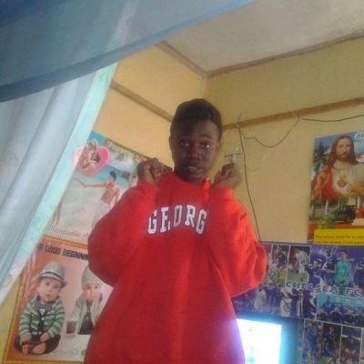 Showydexzy's profile picture. A flim writer , actor . Song writer and a former rapper