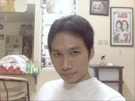 AurelYehudiel's profile picture. Juzt ordinary boy... :)