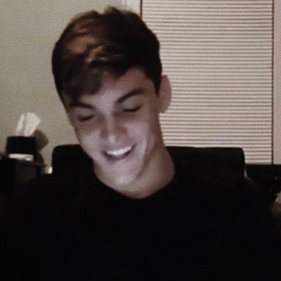💙Love the Dolan Twins💙hoping one day @ethandolan and @graysondolan will follow me!✨✌🏼️