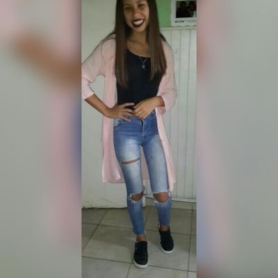 Reir para no llorar.
Fb:Maca Swaggy
Ig:@Bieberr_Macaa
Wsp:priv