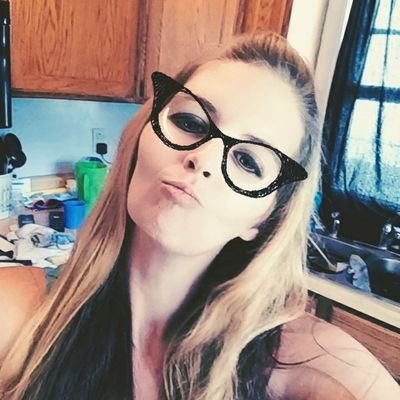 jenny92118's profile picture. 