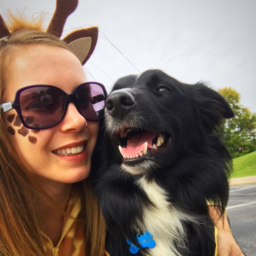 carelaws's profile picture. hi mom.