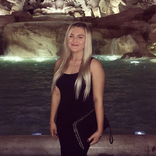 StaceyJade12's profile picture. 